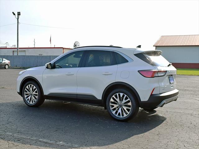2021 ford escape titanium