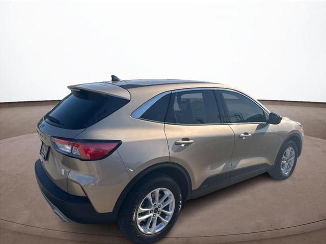 2021 ford escape se