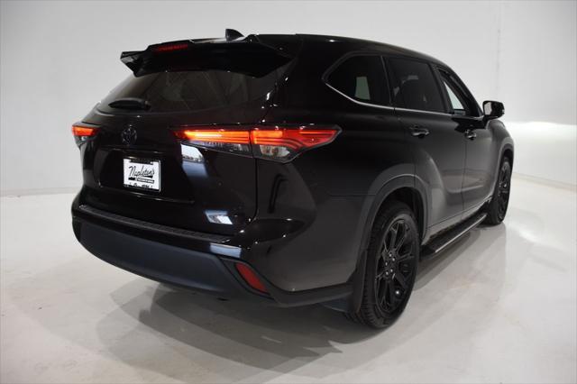 2022 toyota highlander l