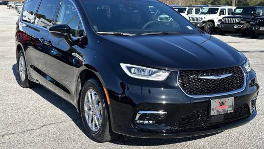 2025 Chrysler Pacifica