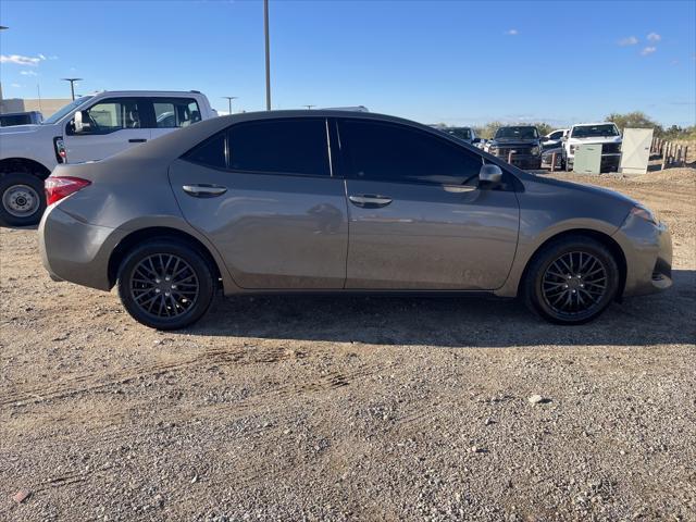 2017 toyota corolla le