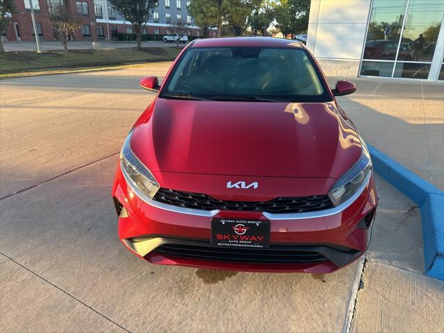 2024 kia forte lxs
