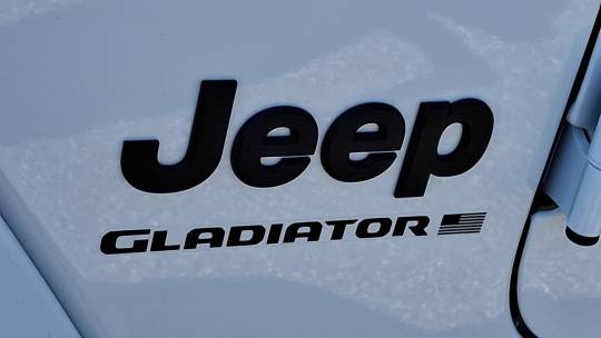 2024 Jeep Gladiator
