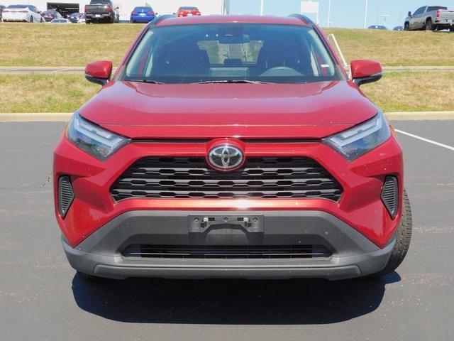 2022 toyota rav4 xle