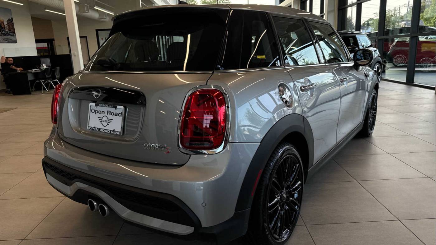2024 mini hardtop 4 door cooper s