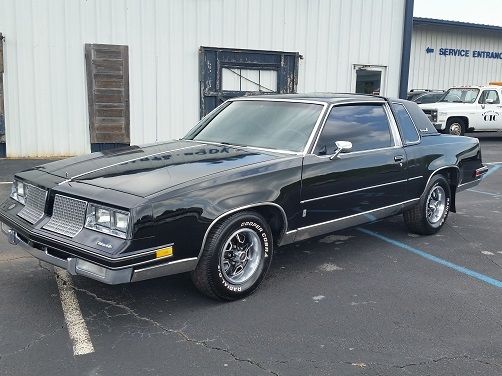 1985 oldsmobile cutlass 92000 miles black