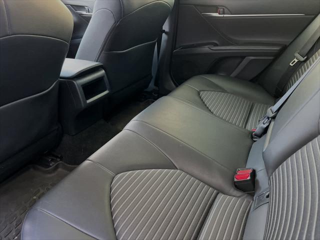 2018 toyota camry se
