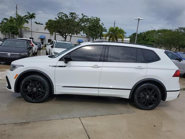 2022 volkswagen tiguan 2.0t se r-line black