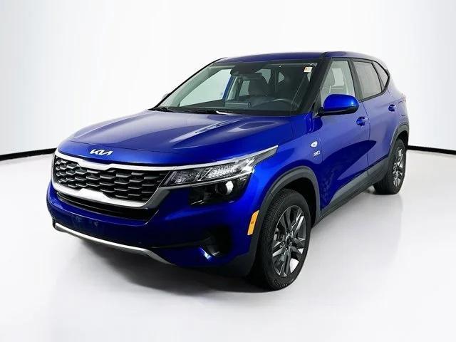 2022 kia seltos lx