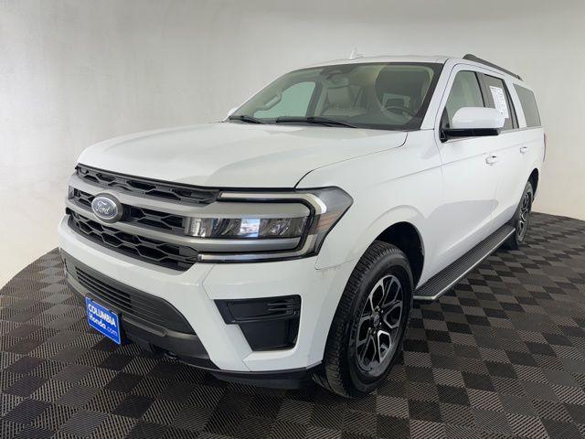 2022 ford expedition xlt max