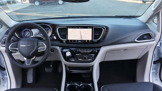 2024 Chrysler Pacifica