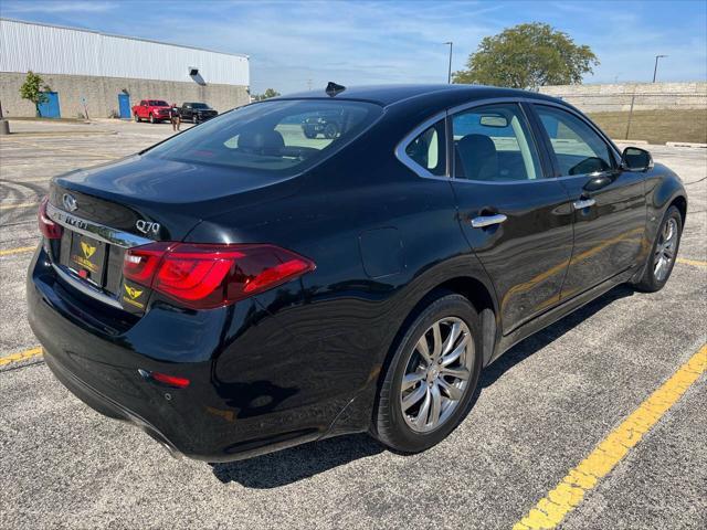 2015 infiniti q70 3.7 awd 4dr sedan