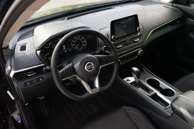 2022 nissan altima sv fwd