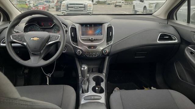 2018 chevrolet cruze lt