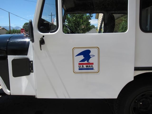 1975 dj5 postal jeep (rhd) vintage - daily driver - mint condition
