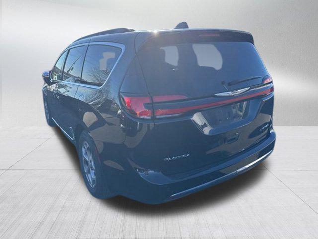 2022 chrysler pacifica limited