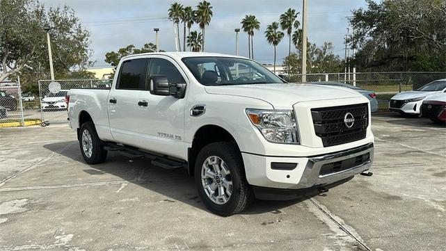 2024 nissan titan xd sv