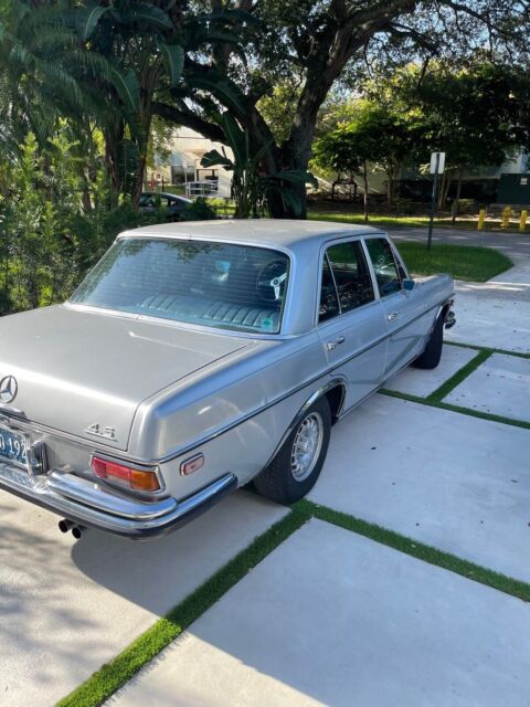 1972 mercedes-benz 280 se sedan grey rwd automatic