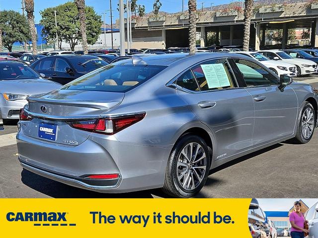 2022 lexus es 300h