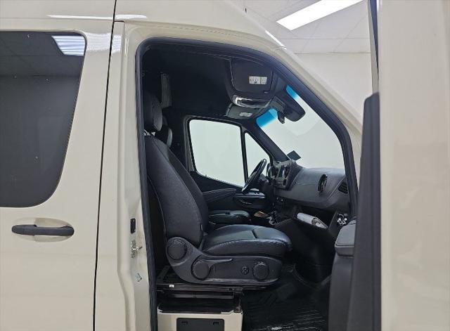 2022 mercedes-benz sprinter 2500 high roof