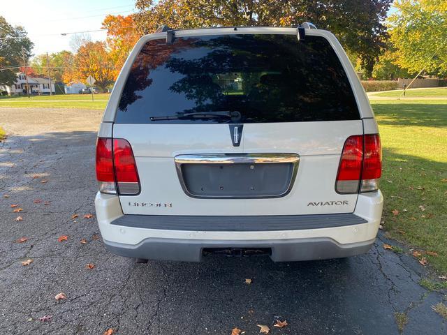 2003 lincoln aviator base