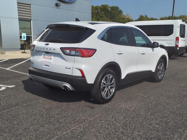 2022 ford escape sel