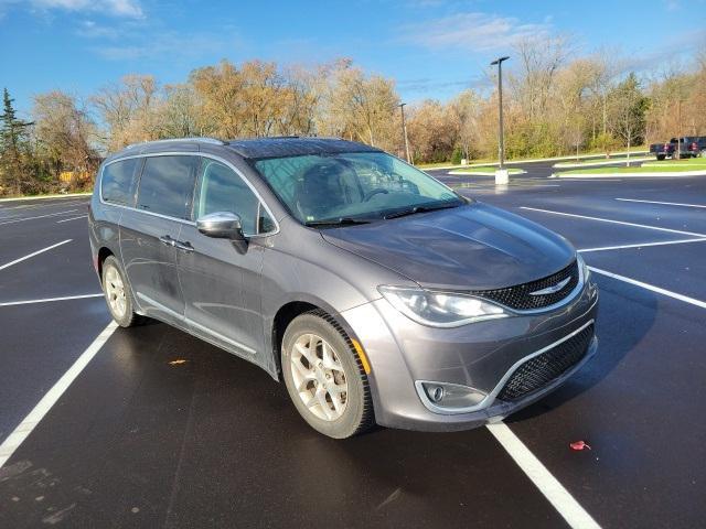 2018 chrysler pacifica limited