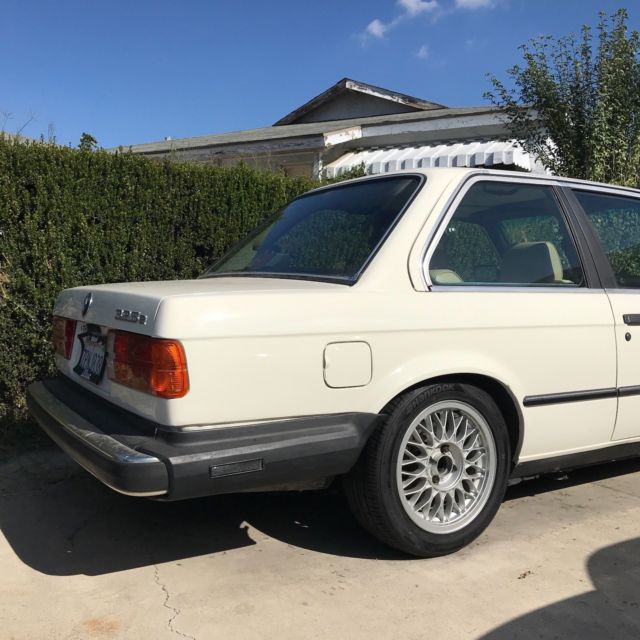 1987 bmw 325e bbs 15" wheels lowered on bilstein shocks and intrax springs e30