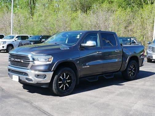 2019 ram 1500 laramie in south saint paul, minnesota