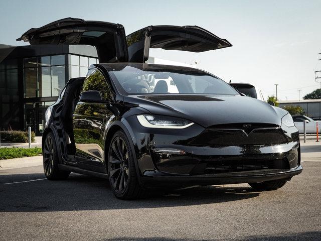 2022 tesla model x dual motor all-wheel drive