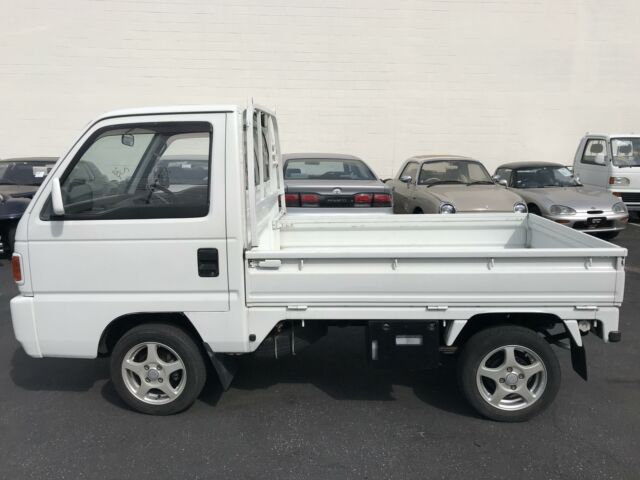 1991 honda acty, white with 82,000 miles available now!