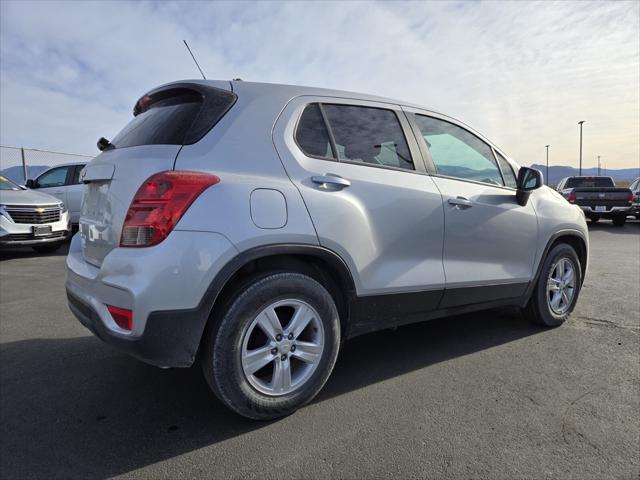 2022 chevrolet trax ls