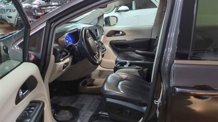 2017 chrysler pacifica