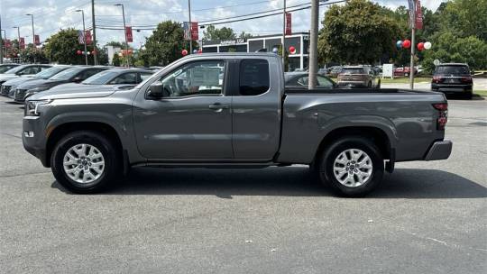 2024 Nissan Navara (Frontier) sv 4d king cab