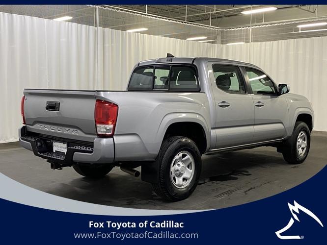 used 2017 toyota tacoma sr cadillac, mi 49601 for sale in cadillac, michigan