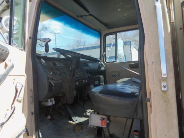 1990 ford econoline e50 67,123 miles tan automatic