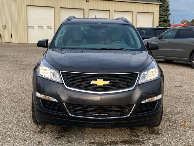 2017 chevrolet traverse ls