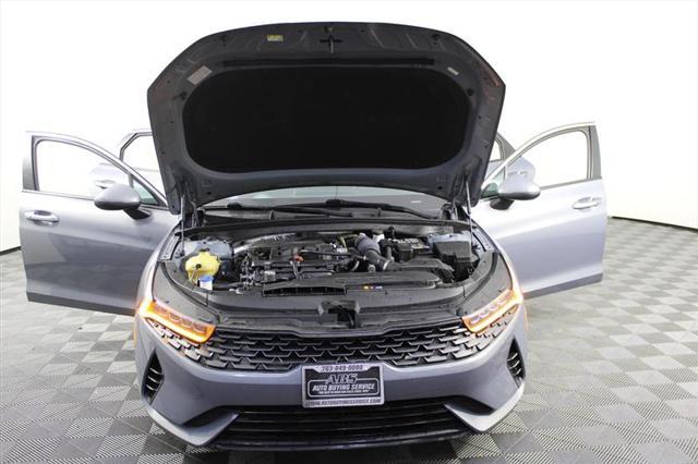 2022 kia k5 lxs