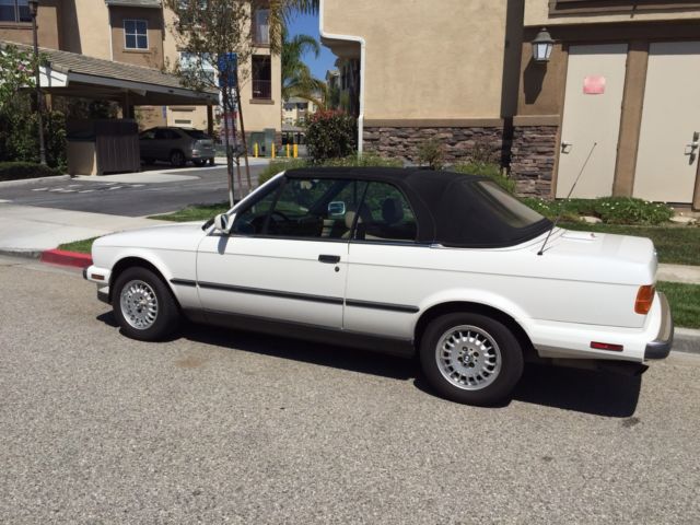 1989 bmw 325i convertible 2-door 2.5l auto collector rare used in photo shoots
