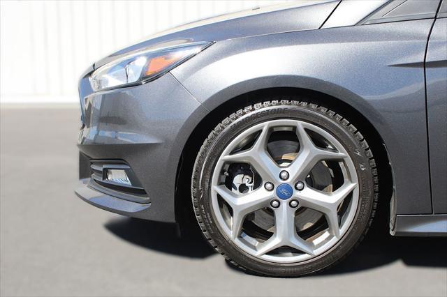 2018 ford focus st st