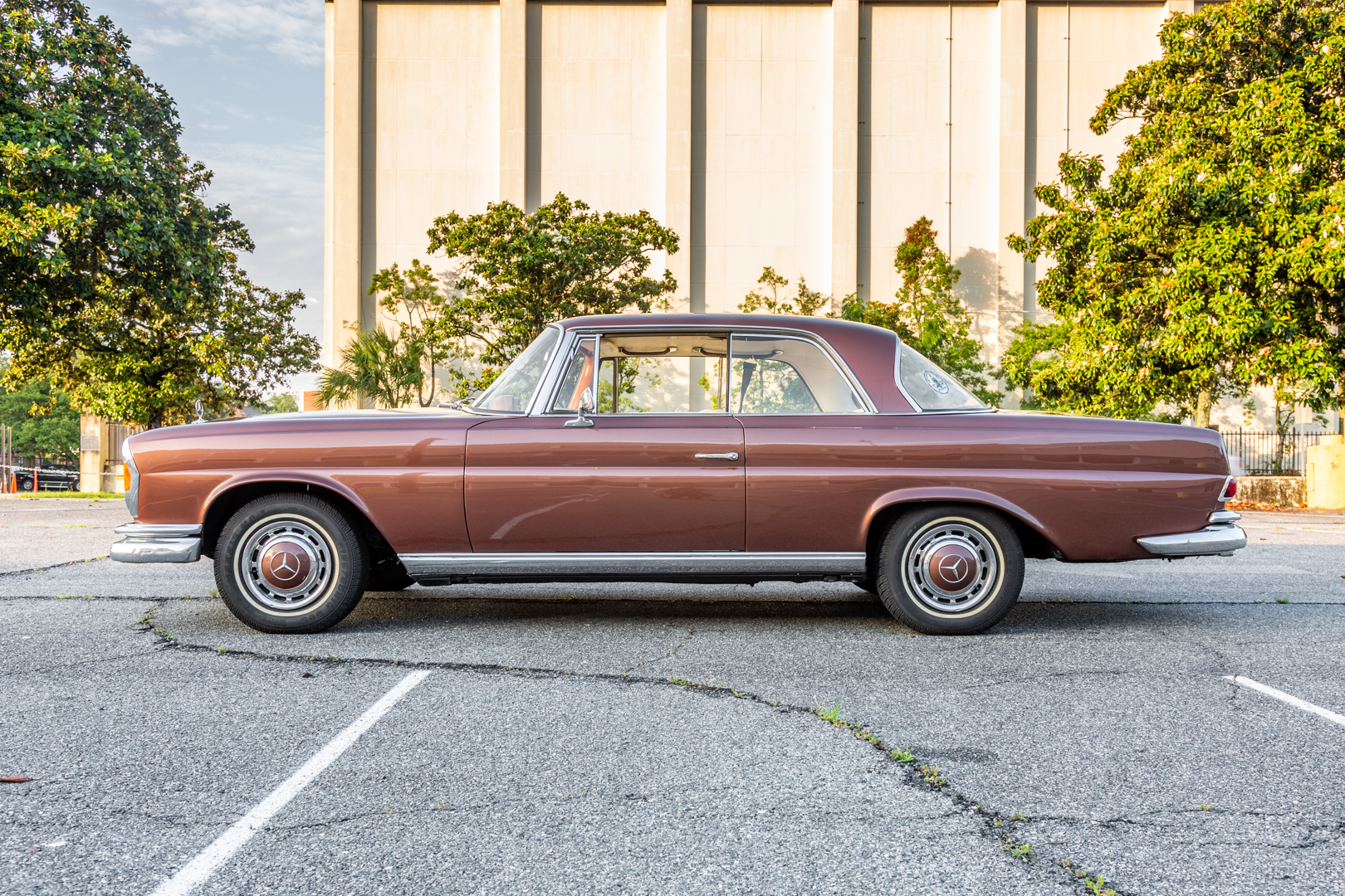 1964 mercedes-benz 220seb coupe 4-speed