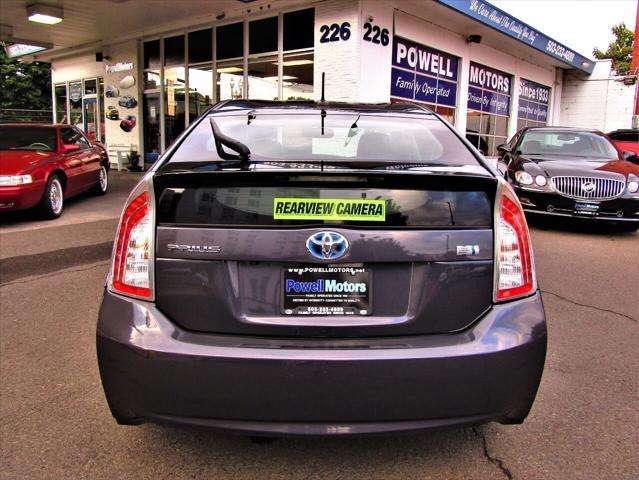 2012 toyota prius four