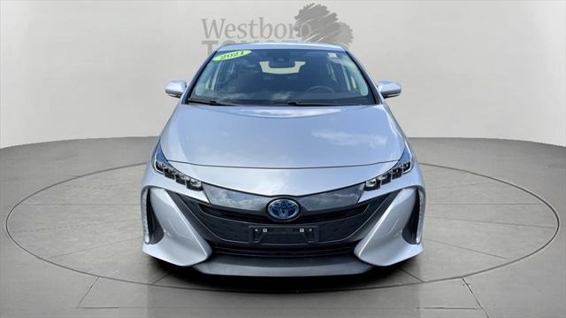 2021 toyota prius prime le