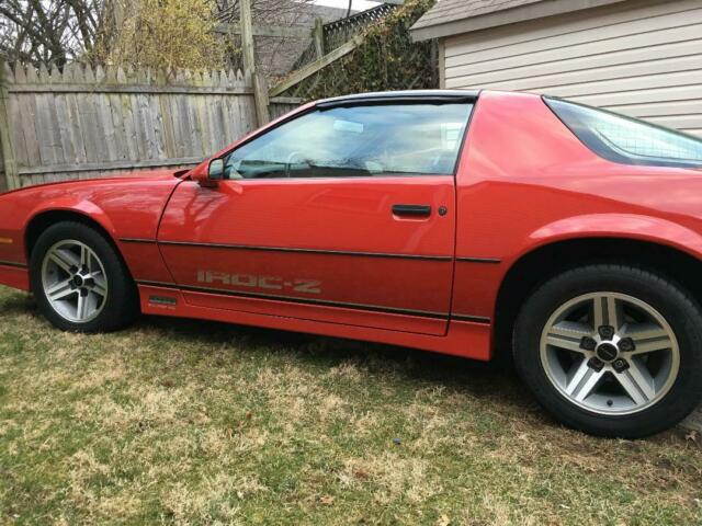 1985 iroc-z 5.0 liter h.o. 5 speed