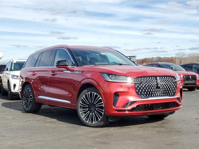 new 2025 lincoln aviator black label