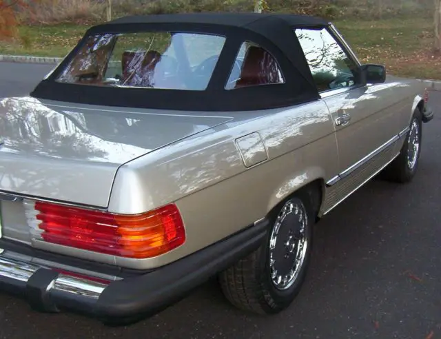 beautiful 1989 mercedes benz 560 sl