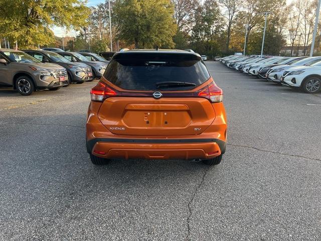 2022 nissan kicks sv