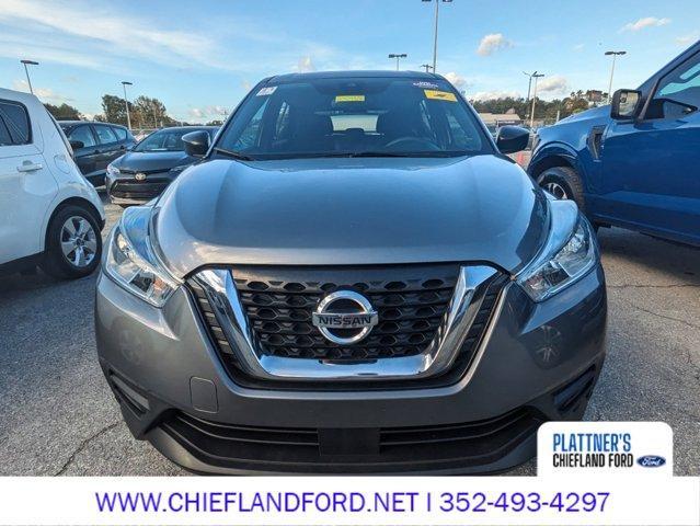 2020 nissan kicks s