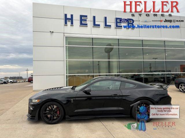 2020 ford shelby gt500 base