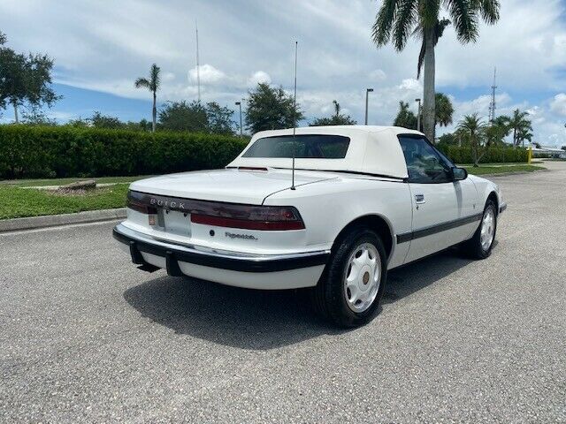 1990 buick reatta select 60 convertible classic white collector 1 of 65 luxury